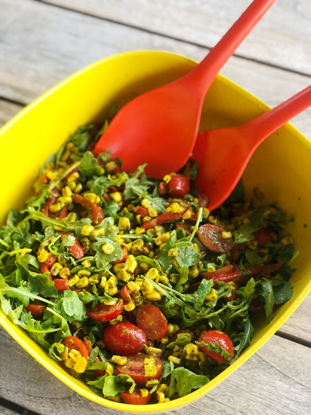 Pepper and Corn Salad with Turmeric Dressing